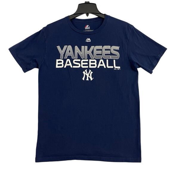 New York Yankees T Shirt Mens Large Slim Fit Navy Majestic MLB Baseball Team Tee - Picture 1 of 8